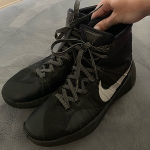 nike basketball shoes